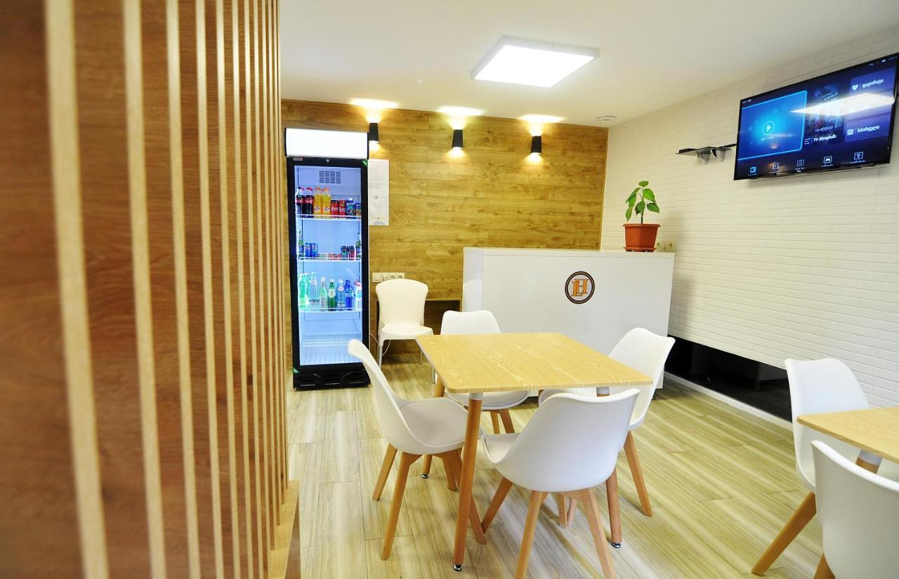 Light Hotel Тбилиси Экстерьер фото