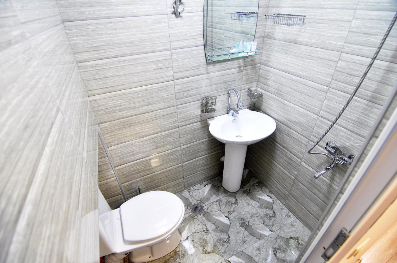 Light Hotel Тбилиси Номер фото
